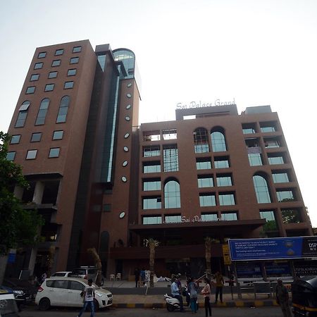 Sai Palace Grand, Malad Mumbai Bagian luar foto
